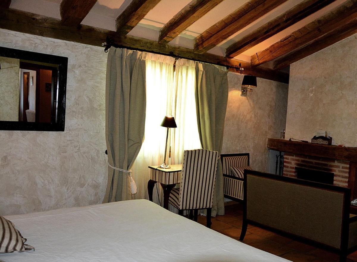 Posada Fuenteplateada Collado Hermoso Dış mekan fotoğraf